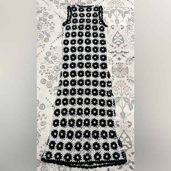 Show Me Your Mumu Vacay Tank Coverup White Black Checkers Floral Crochet Medium - Picture 5 of 12